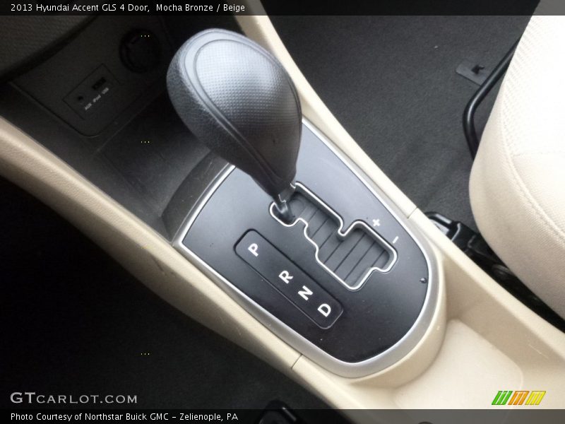 Mocha Bronze / Beige 2013 Hyundai Accent GLS 4 Door