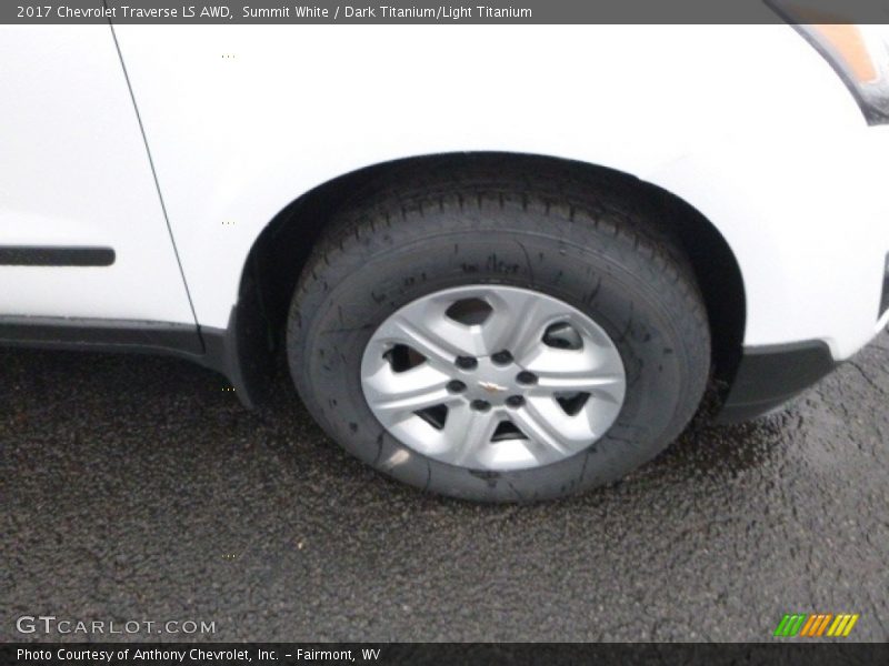 Summit White / Dark Titanium/Light Titanium 2017 Chevrolet Traverse LS AWD