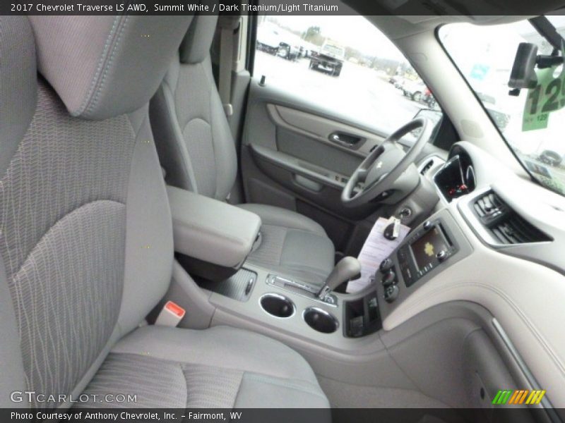Summit White / Dark Titanium/Light Titanium 2017 Chevrolet Traverse LS AWD