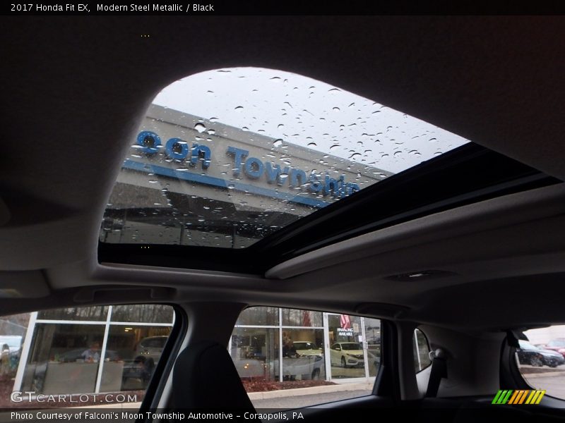 Modern Steel Metallic / Black 2017 Honda Fit EX