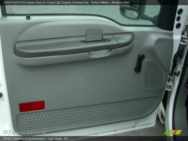 Oxford White / Medium Flint 2004 Ford F350 Super Duty XL Crew Cab Chassis Commercial