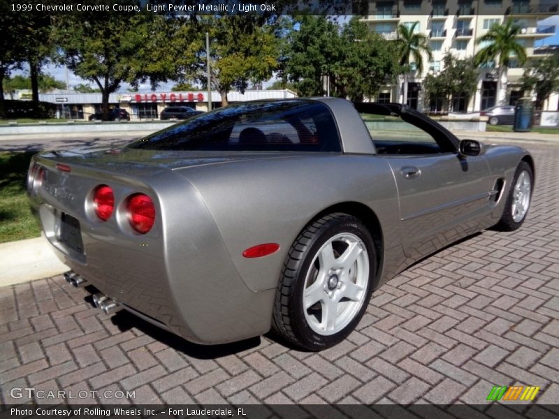 Light Pewter Metallic / Light Oak 1999 Chevrolet Corvette Coupe
