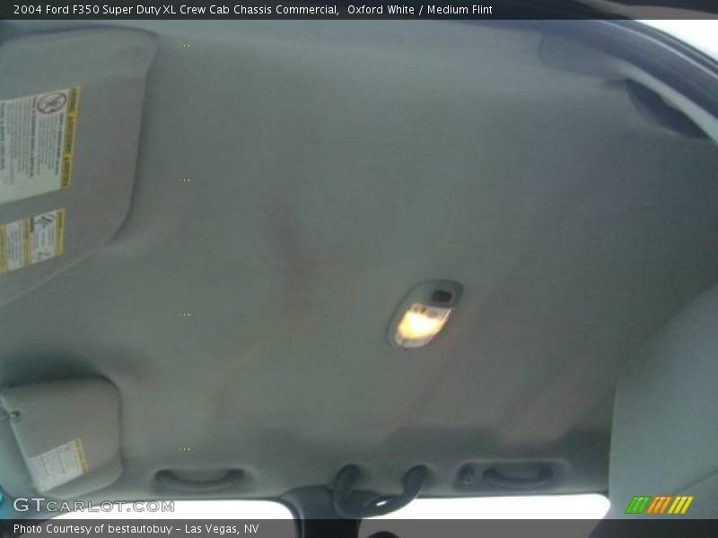 Oxford White / Medium Flint 2004 Ford F350 Super Duty XL Crew Cab Chassis Commercial