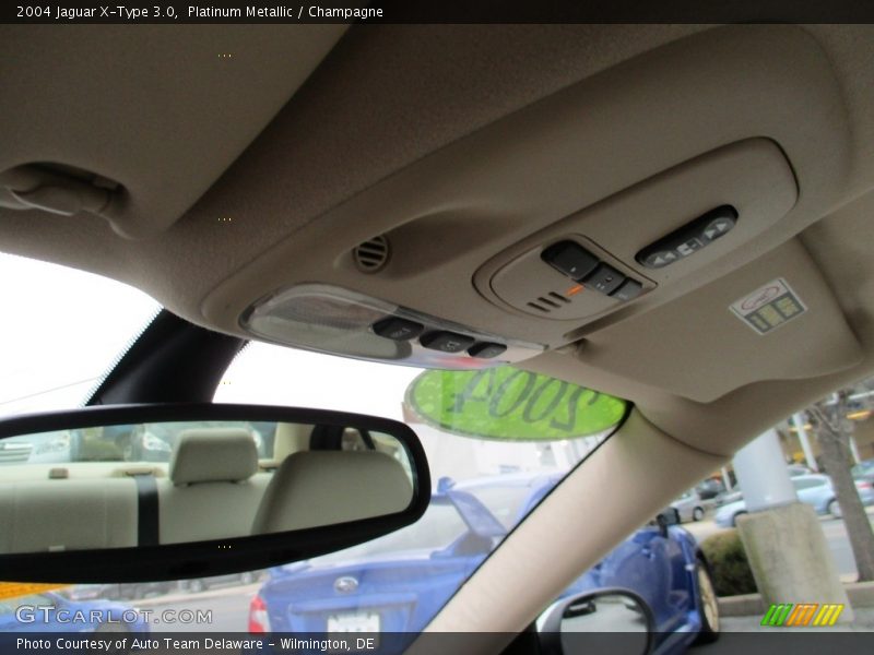 Platinum Metallic / Champagne 2004 Jaguar X-Type 3.0