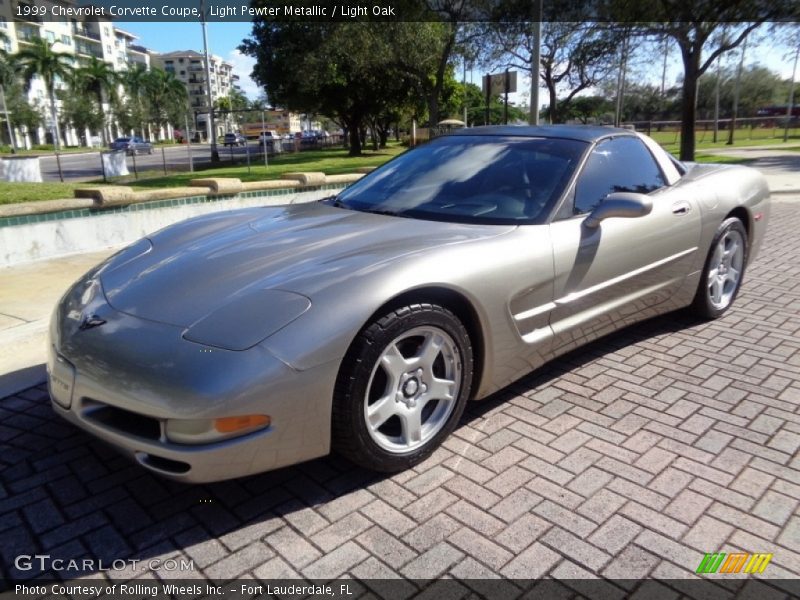 Light Pewter Metallic / Light Oak 1999 Chevrolet Corvette Coupe