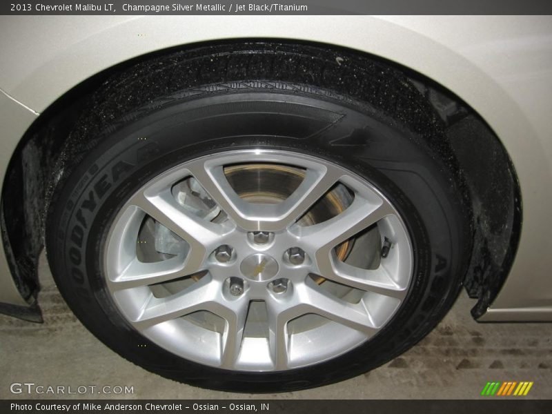 Champagne Silver Metallic / Jet Black/Titanium 2013 Chevrolet Malibu LT