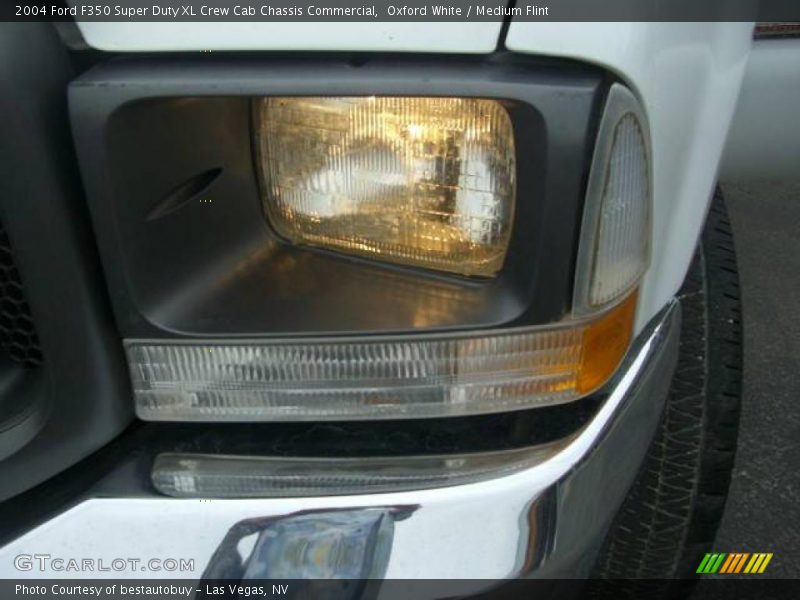 Oxford White / Medium Flint 2004 Ford F350 Super Duty XL Crew Cab Chassis Commercial