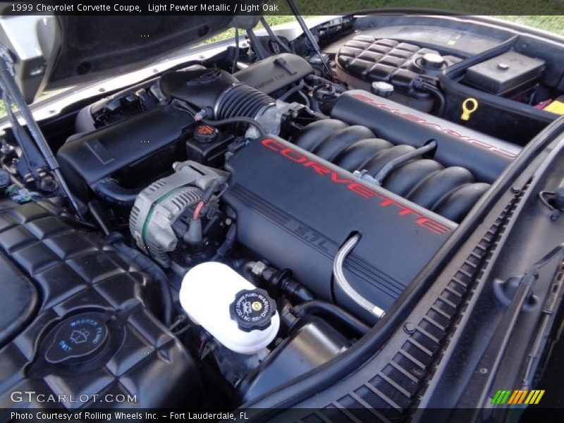 Light Pewter Metallic / Light Oak 1999 Chevrolet Corvette Coupe
