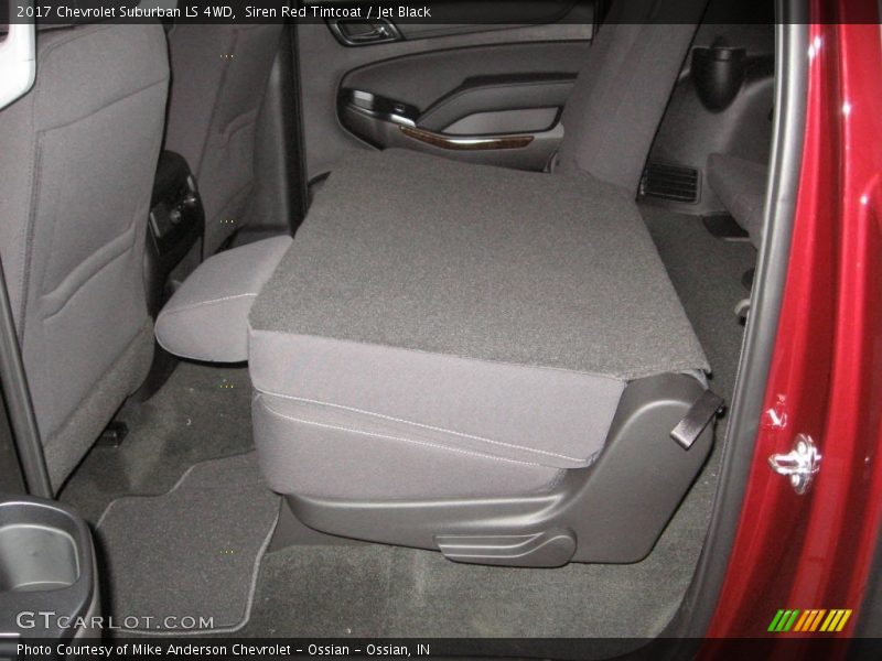 Siren Red Tintcoat / Jet Black 2017 Chevrolet Suburban LS 4WD