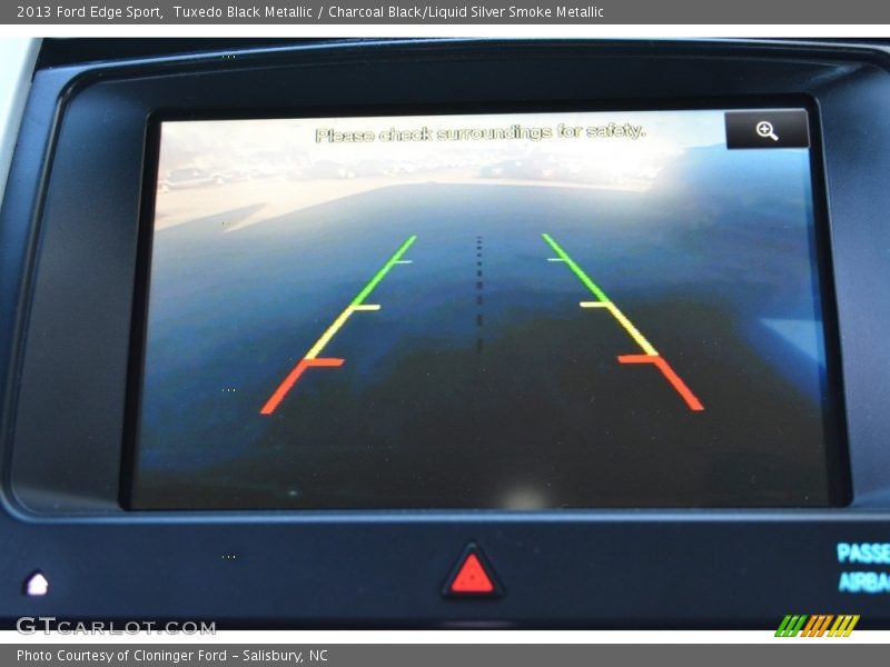 Tuxedo Black Metallic / Charcoal Black/Liquid Silver Smoke Metallic 2013 Ford Edge Sport
