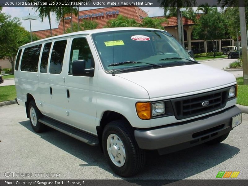 Oxford White / Medium Flint Grey 2006 Ford E Series Van E350 XL 15 Passenger