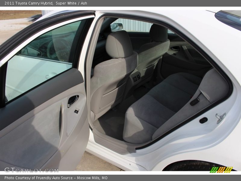 Super White / Ash 2011 Toyota Camry Hybrid