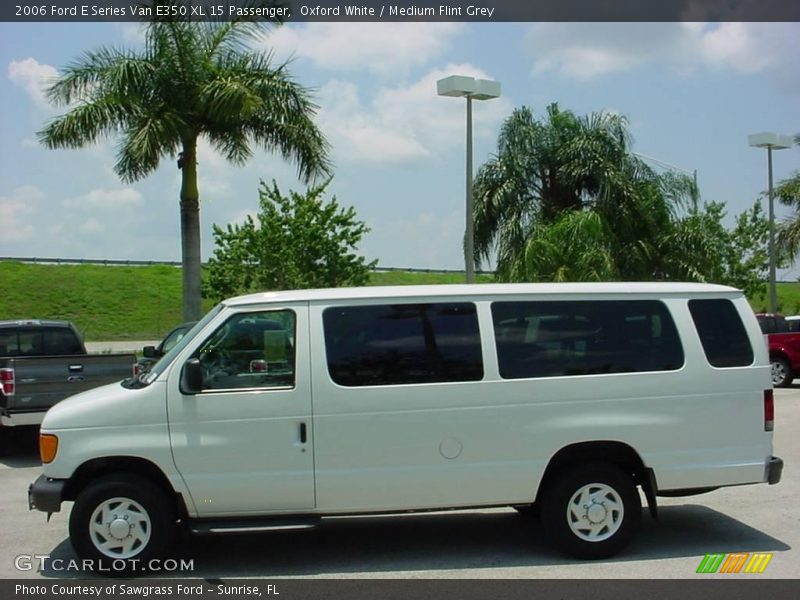 Oxford White / Medium Flint Grey 2006 Ford E Series Van E350 XL 15 Passenger