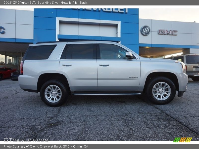 Sparkling Silver Metallic / Jet Black 2016 GMC Yukon SLT