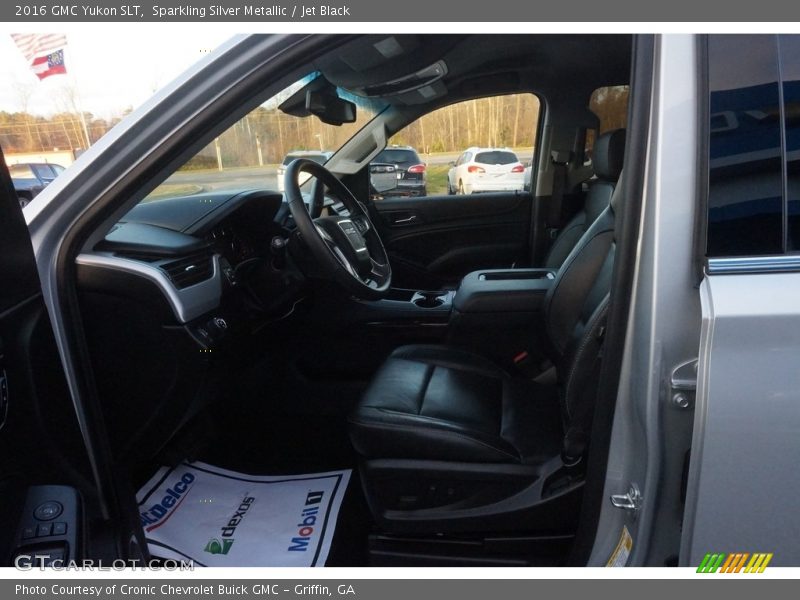 Sparkling Silver Metallic / Jet Black 2016 GMC Yukon SLT