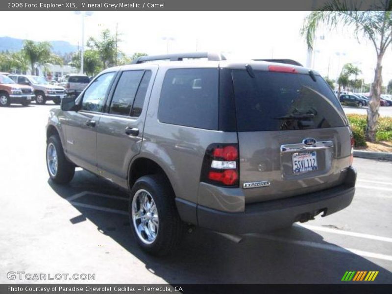 Mineral Grey Metallic / Camel 2006 Ford Explorer XLS