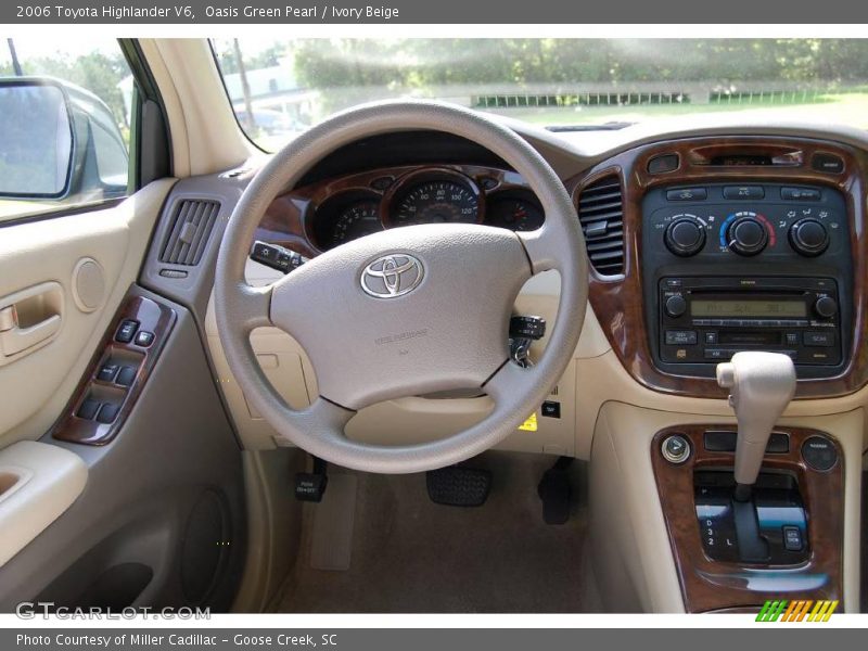 Oasis Green Pearl / Ivory Beige 2006 Toyota Highlander V6