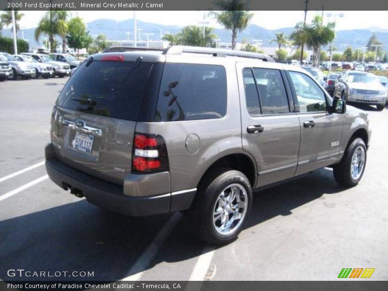 Mineral Grey Metallic / Camel 2006 Ford Explorer XLS