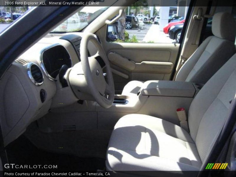 Mineral Grey Metallic / Camel 2006 Ford Explorer XLS