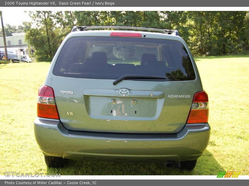 Oasis Green Pearl / Ivory Beige 2006 Toyota Highlander V6