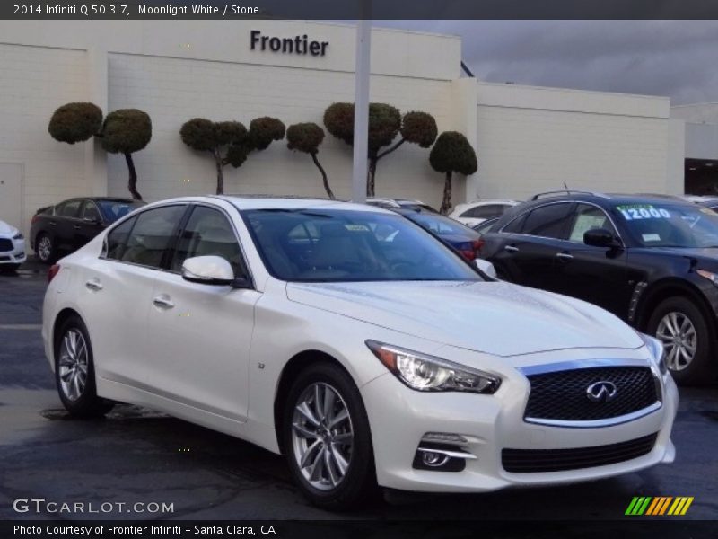 Moonlight White / Stone 2014 Infiniti Q 50 3.7