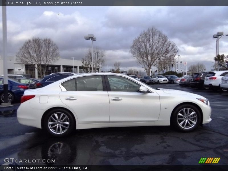 Moonlight White / Stone 2014 Infiniti Q 50 3.7