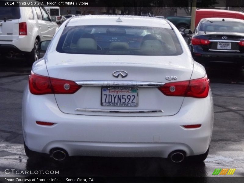 Moonlight White / Stone 2014 Infiniti Q 50 3.7