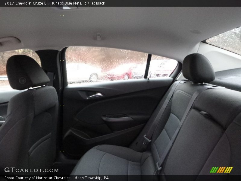 Kinetic Blue Metallic / Jet Black 2017 Chevrolet Cruze LT