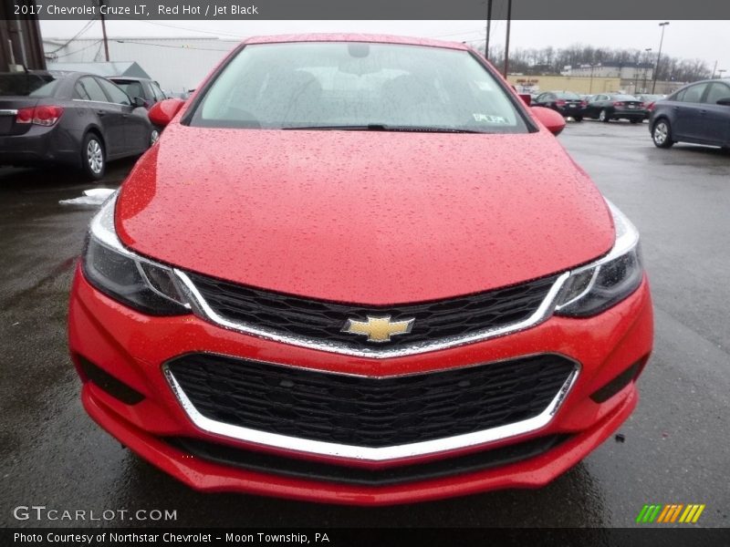 Red Hot / Jet Black 2017 Chevrolet Cruze LT