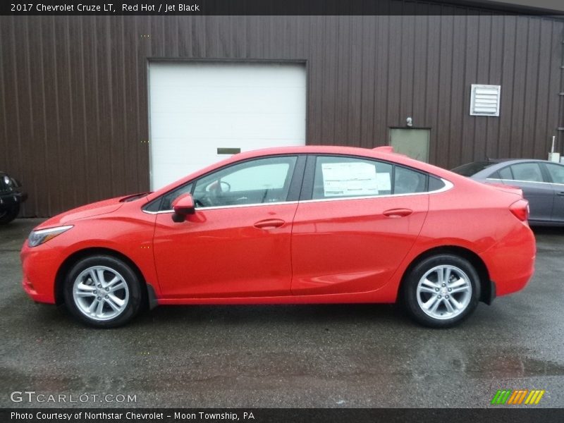 Red Hot / Jet Black 2017 Chevrolet Cruze LT