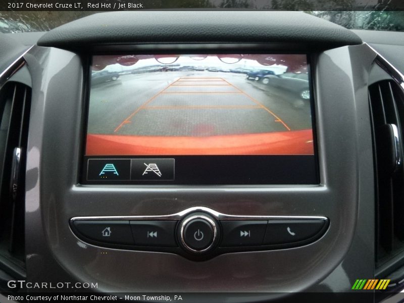 Red Hot / Jet Black 2017 Chevrolet Cruze LT