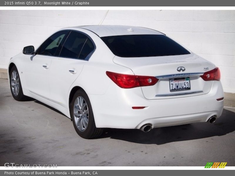 Moonlight White / Graphite 2015 Infiniti Q50 3.7