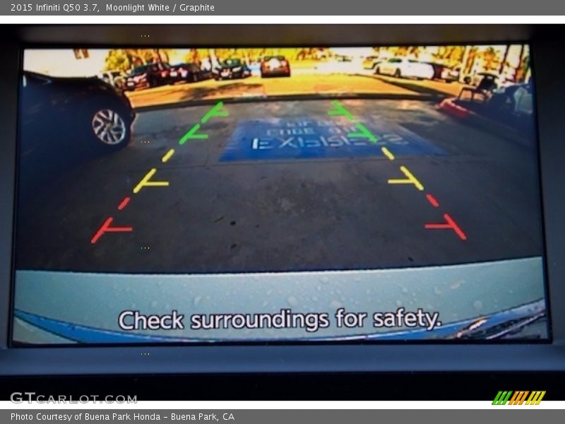 Moonlight White / Graphite 2015 Infiniti Q50 3.7