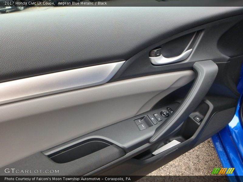 Door Panel of 2017 Civic LX Coupe