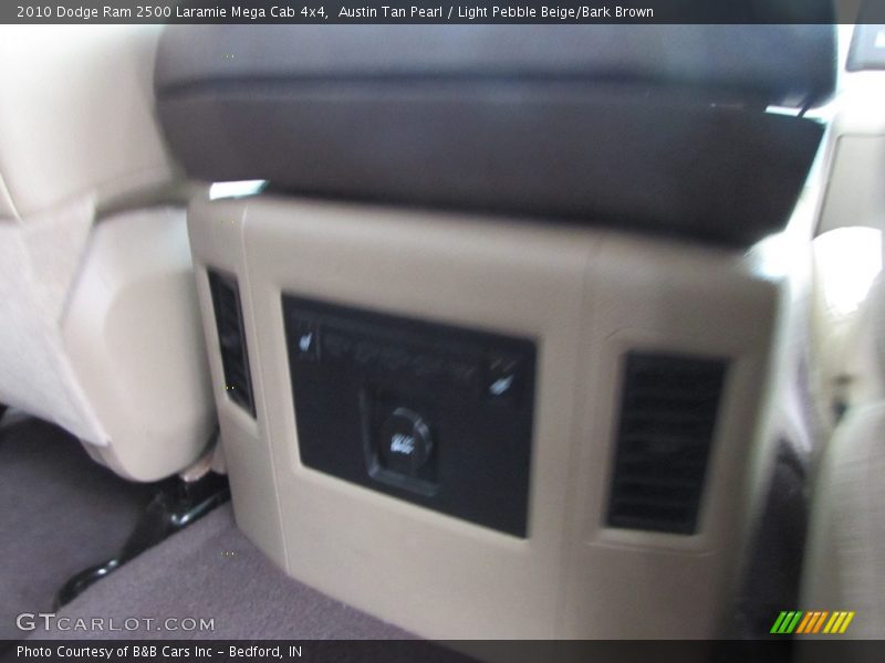 Austin Tan Pearl / Light Pebble Beige/Bark Brown 2010 Dodge Ram 2500 Laramie Mega Cab 4x4