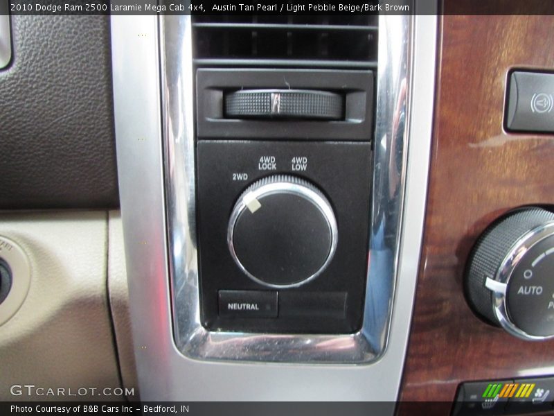 Austin Tan Pearl / Light Pebble Beige/Bark Brown 2010 Dodge Ram 2500 Laramie Mega Cab 4x4