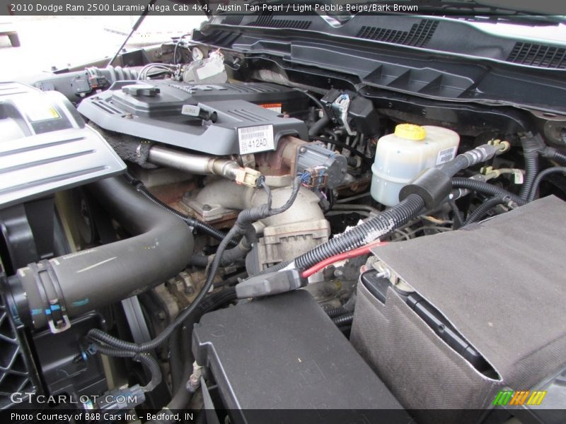 Austin Tan Pearl / Light Pebble Beige/Bark Brown 2010 Dodge Ram 2500 Laramie Mega Cab 4x4