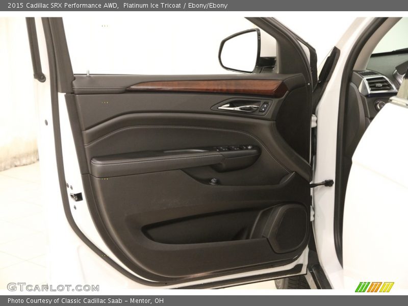 Platinum Ice Tricoat / Ebony/Ebony 2015 Cadillac SRX Performance AWD