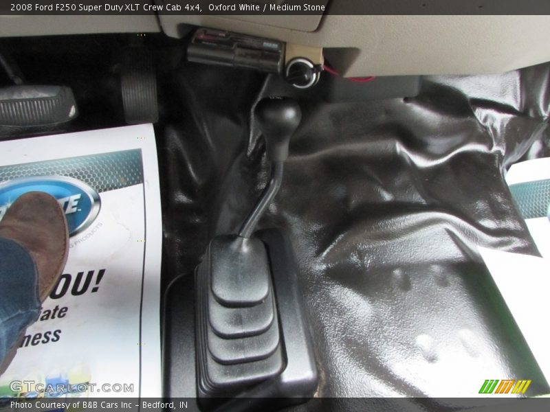 Oxford White / Medium Stone 2008 Ford F250 Super Duty XLT Crew Cab 4x4