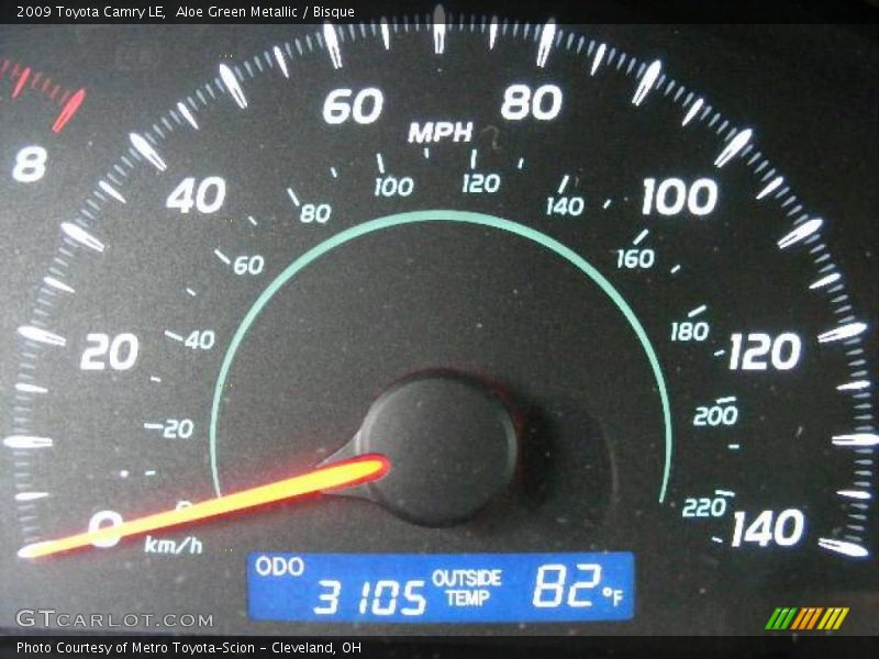Aloe Green Metallic / Bisque 2009 Toyota Camry LE