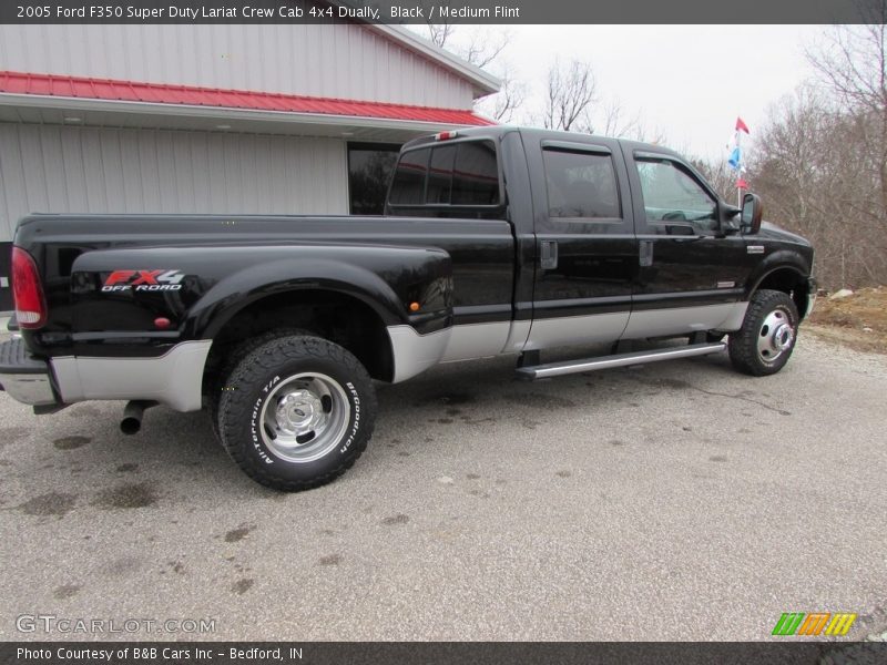 Black / Medium Flint 2005 Ford F350 Super Duty Lariat Crew Cab 4x4 Dually