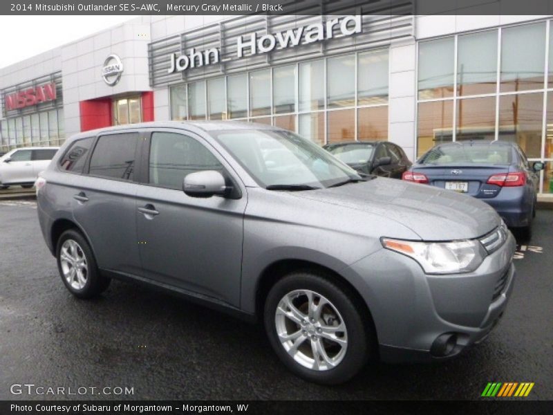 Mercury Gray Metallic / Black 2014 Mitsubishi Outlander SE S-AWC