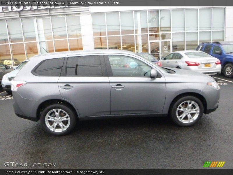 Mercury Gray Metallic / Black 2014 Mitsubishi Outlander SE S-AWC