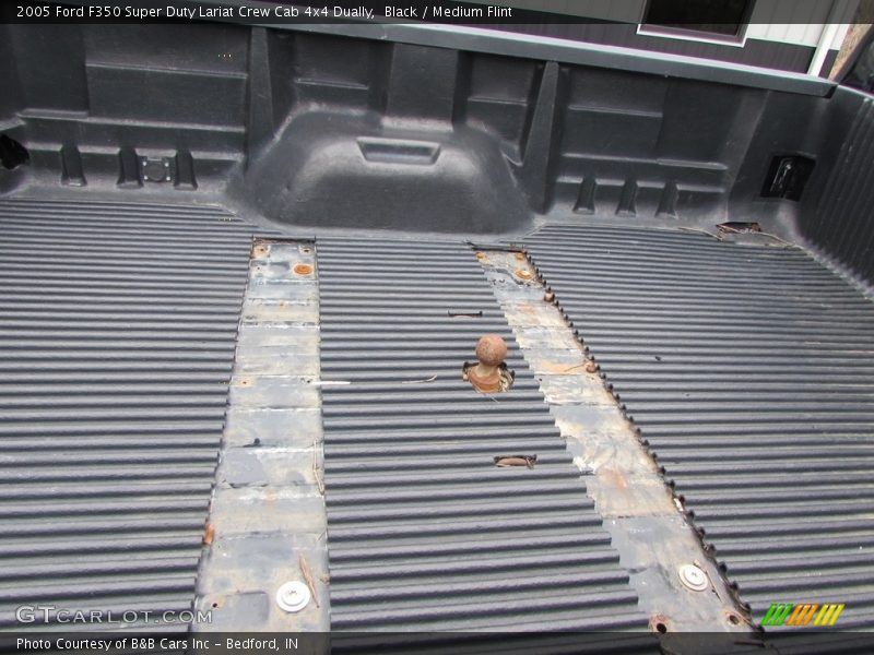 Black / Medium Flint 2005 Ford F350 Super Duty Lariat Crew Cab 4x4 Dually