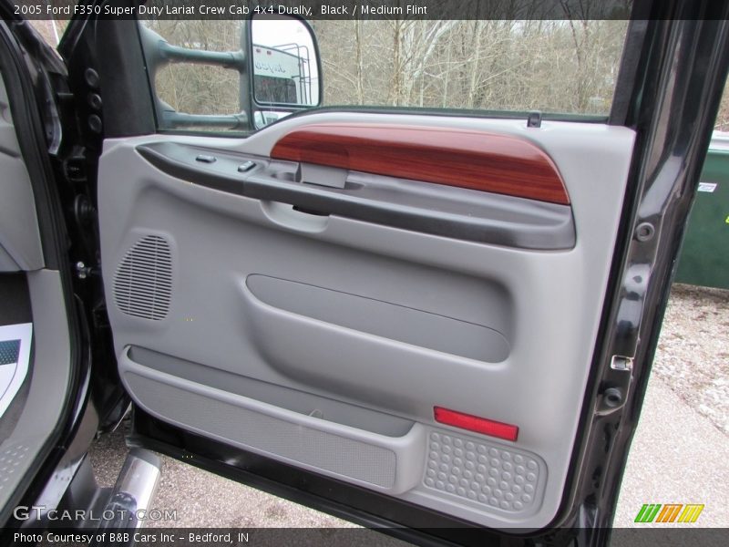 Black / Medium Flint 2005 Ford F350 Super Duty Lariat Crew Cab 4x4 Dually