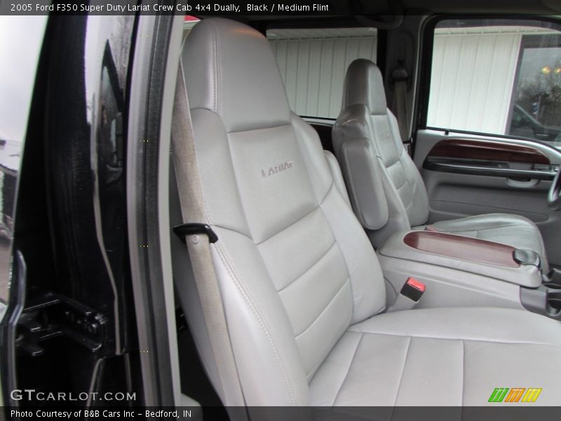 Black / Medium Flint 2005 Ford F350 Super Duty Lariat Crew Cab 4x4 Dually