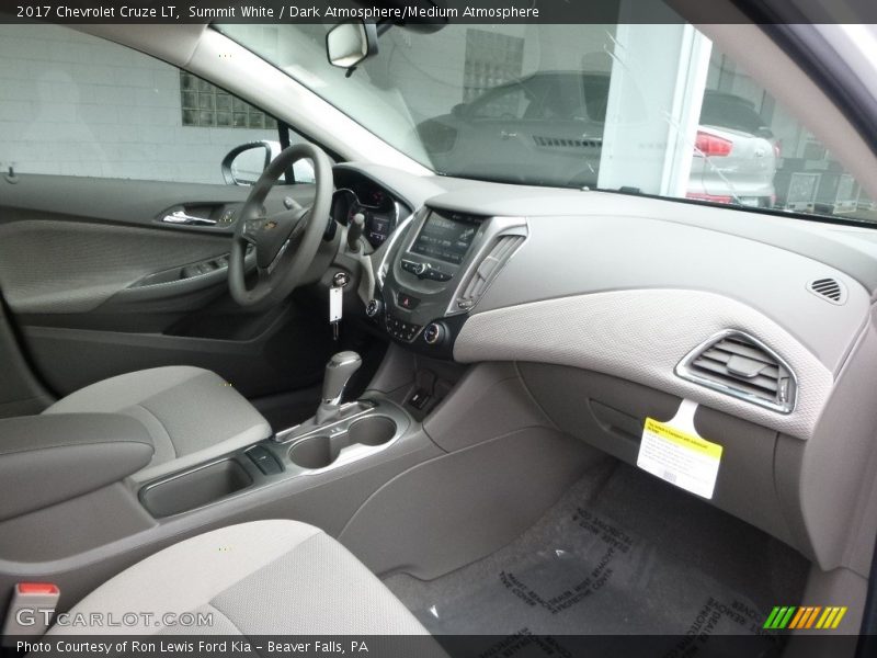Summit White / Dark Atmosphere/Medium Atmosphere 2017 Chevrolet Cruze LT