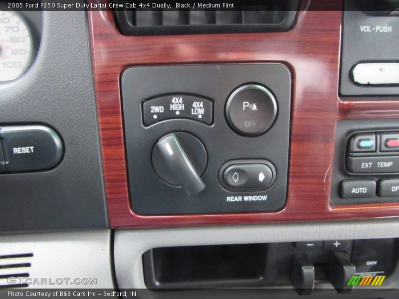 Black / Medium Flint 2005 Ford F350 Super Duty Lariat Crew Cab 4x4 Dually