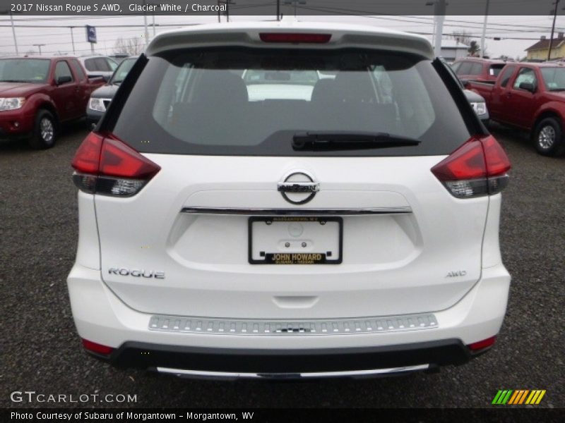 Glacier White / Charcoal 2017 Nissan Rogue S AWD