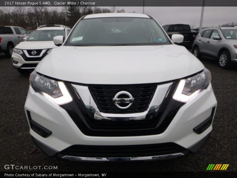 Glacier White / Charcoal 2017 Nissan Rogue S AWD